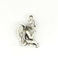 Geek-Chic Sci-Fi Charms Image 8