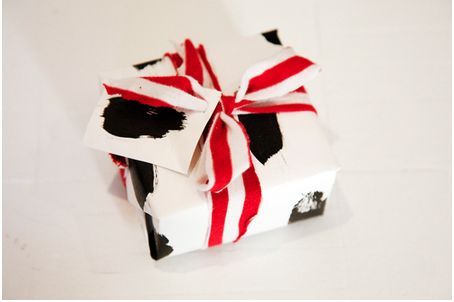 13 DIY Gift Wrap Ideas