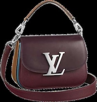 Fairytale-Inspired Subtle Handbags Image 6