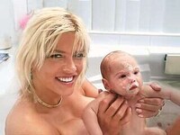 Top 10 Most Expensive Baby Photo Bids Image 4