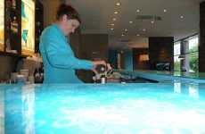 Pod Hotel (Review)