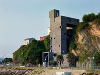 Functional Cliffside Structures Image 2