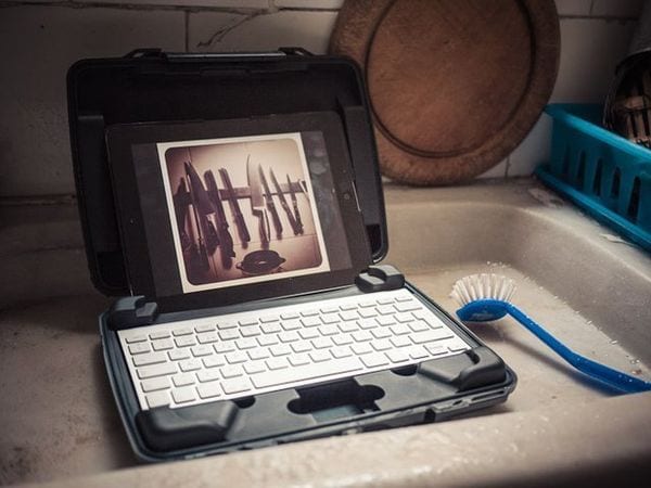 43 Compact Travel Items