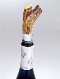 Eco-Friendly Bottle Stoppers Image 2