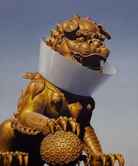 Satirical Classical Statues Image 2