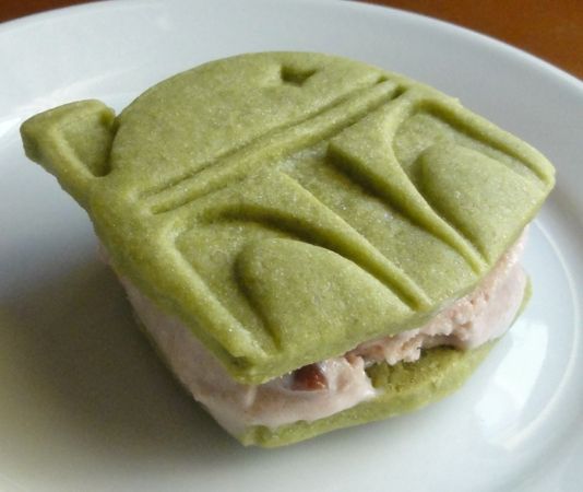 41 Scrumptious Star Wars Treats