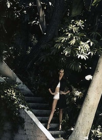 Smouldering Celebrity Editorials Image 2
