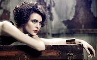 Stylishly Updated Victorian Looks Image 3
