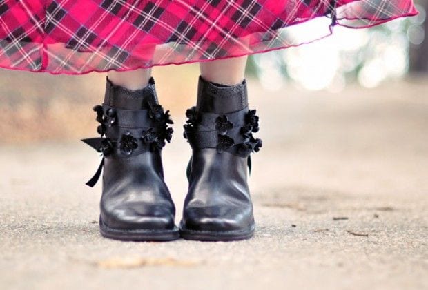 Edgy Floral Ribbon Shoes