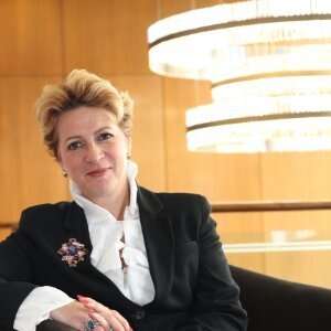 Fostering Uninhibited Creativity