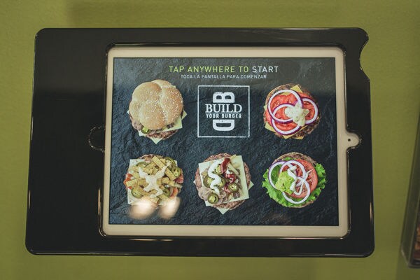 Burger-Customizing Chains