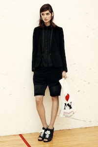 British Streetwear-Inspired Fashion Image 4
