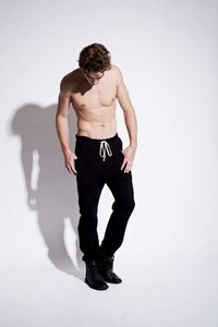 Stylish Gentlemanly Sweatpants  Image 5