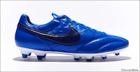 Color-Infused Cleats Image 6