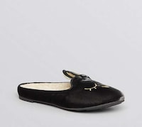 Sweetly Slumbering Bunny Slippers Image 2