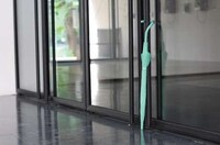Pliable Parasol Handles Image 2
