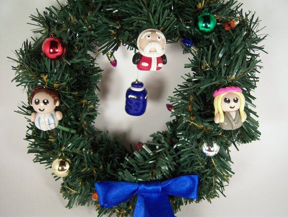 53 Holiday Gifts for Time Travel Fans