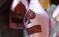 Colossal 30-Liter Champagnes Image 4