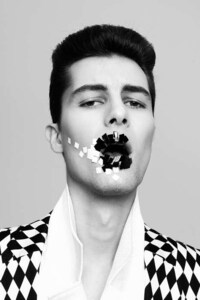 Bizarre Boyish Editorials Image 2