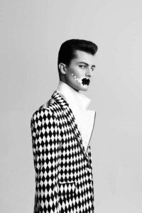 Bizarre Boyish Editorials Image 3