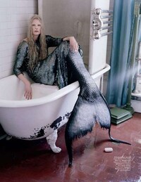 Beached Mermaid Editorials Image 3
