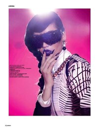 Femininely Punk Fashion Image 5