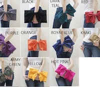 Adorable Bow-Shaped Clutches Image 5