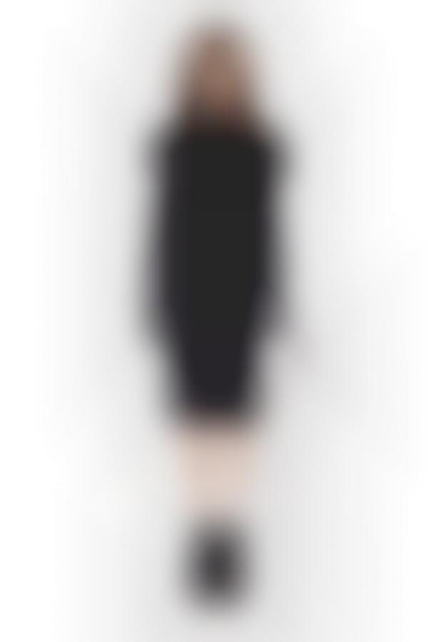 Darkly Feminine Fashion