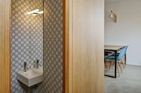 Kitchen Counter Floors Image 7