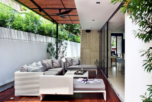 Lush Open-Air Homes