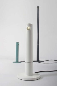 Minimalist Post Lights Image 2