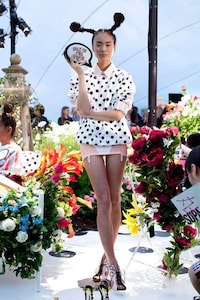 Insect-Themed Print Apparel Image 8