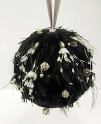Celeb-Designed Ornaments Image 4