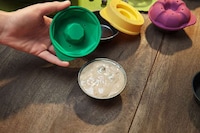 Filling-Focused Baking Molds Image 7