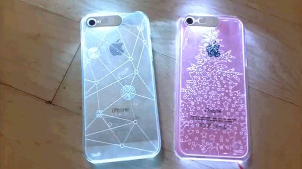 19 Festive Phone Cases
