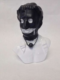 Wanton Ceramic Figurines Image 5