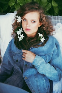 Tropical Mermaid Lookbooks Image 8