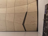 Warped Sculptured Apartment Walls Image 4