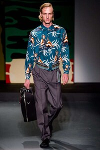 Pacific Paradise-Themed Menswear Image 4
