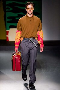 Pacific Paradise-Themed Menswear Image 5