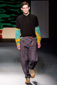 Pacific Paradise-Themed Menswear Image 6