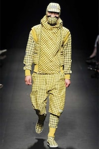 Eclectic Brawling Menswear Image 3