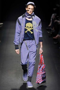 Eclectic Brawling Menswear Image 8