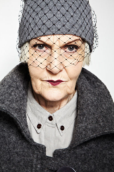 30 Examples of Stylish Senior Photography
