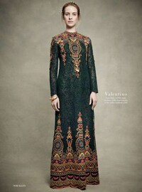 Juxtaposed Style Shoots Image 5