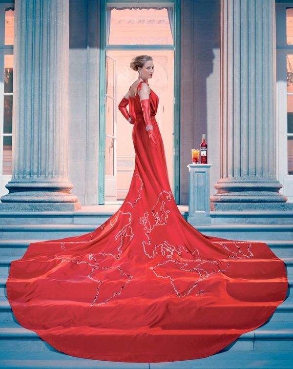 93 Greatly Glamorous Gowns