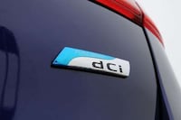 Compact Eco Crossover SUVs Image 7