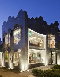 Symmetrical Honeycomb Stores Image 4