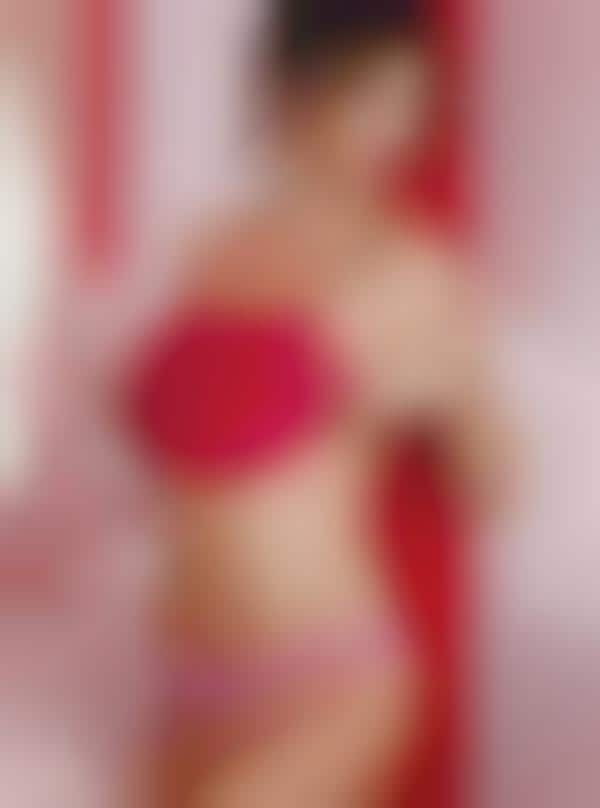 Adorably Alluring Lingerie Lookbooks 