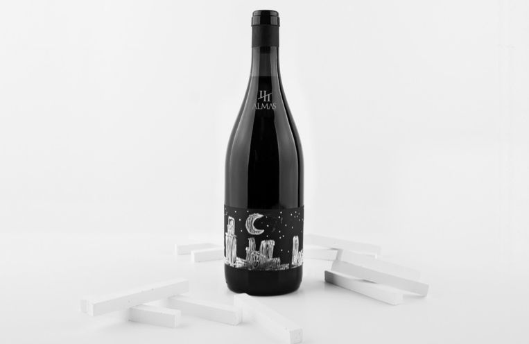 Blackboard Bottle Branding